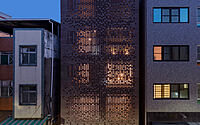 veil-house-a-fresh-take-on-traditional-brick-design-014