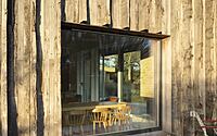 001-barn-office-living-harmony-nature