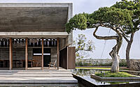 004-watermoon-tea-house-concrete-design-enhances-natural-beauty