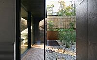 006-house-mbp-concrete-design-meets-timeless-elegance