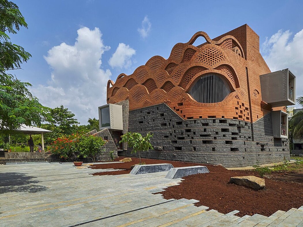 Gadi House: Contemporary Indian Architecture Immersed in Maharashtra’s Rich Legacy - 1