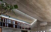 008-watermoon-tea-house-concrete-design-enhances-natural-beauty