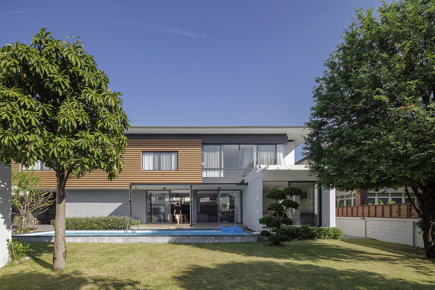 The WCRP House: Where Thai Tradition Meets Modern Design Elements