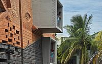 010-gadi-house-contemporary-indian-architecture-immersed-maharashtras-rich-legacy