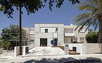 022-domus-laetitiae-modern-living-historic-nicosia