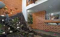 023-gadi-house-contemporary-indian-architecture-immersed-maharashtras-rich-legacy