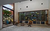 026-gadi-house-contemporary-indian-architecture-immersed-maharashtras-rich-legacy