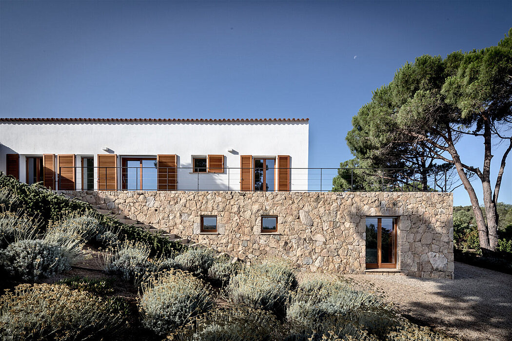 Casa DP_01: Gallurese-Modern House Overlooking Maddalena Archipelago - 1