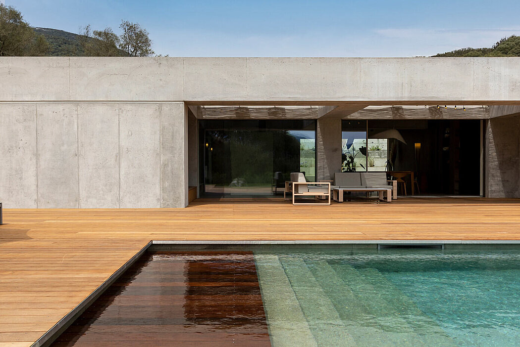 Casa Romy: Where Concrete Meets Corsican Beauty - 1