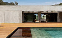 001-casa-romy-concrete-meets-corsican-beauty