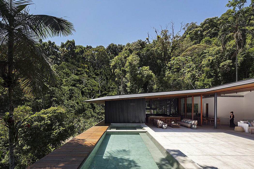 MH House: Jacobsen Arquitetura’s Masterpiece in Guarujá - 1