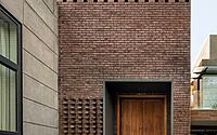 003-brick-house-modern-homage-indias-architectural-heritage