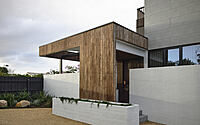 004-sorrento-house-jost-architects-versatile-coastal-masterpiece