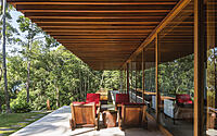 005-sm-house-paulos-rainforest-meets-modern-design