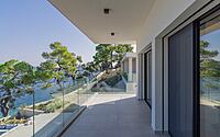 008-levanta-luxury-villa-glimpse-greek-modern-luxury