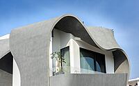 008-ribbon-house-fluid-journey-concrete-emotion-mohali