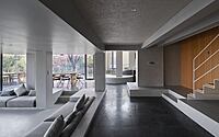 018-house-rooted-soil-kiki-archis-natureinfused-luxury-kunming