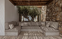 019-viglostasi-aegean-aesthetics-modern-cycladic-holiday-home