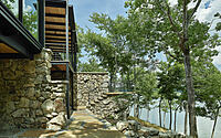 027-lo-nature-meets-luxury-arkansass-iconic-lake-house-design