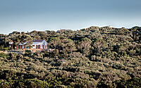 040-casa-dp01-galluresemodern-house-overlooking-maddalena-archipelago
