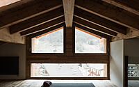 chalet-an-rustic-elegance-meets-ski-resort-luxury-00011