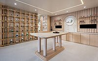 the-balmy-store-in-satara-a-beacon-of-sustainable-storefront-design-002