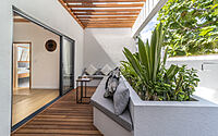 villa-mia-a-seamless-indoor-outdoor-living-experience-011