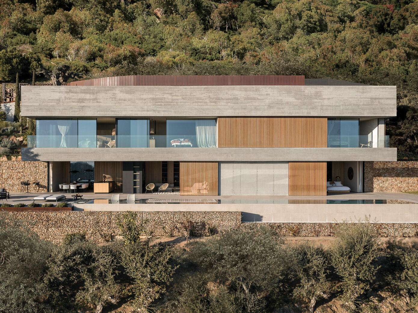 Casa 1615: Where Nordest Arquitectura Meets Begur’s Scenic Beauty