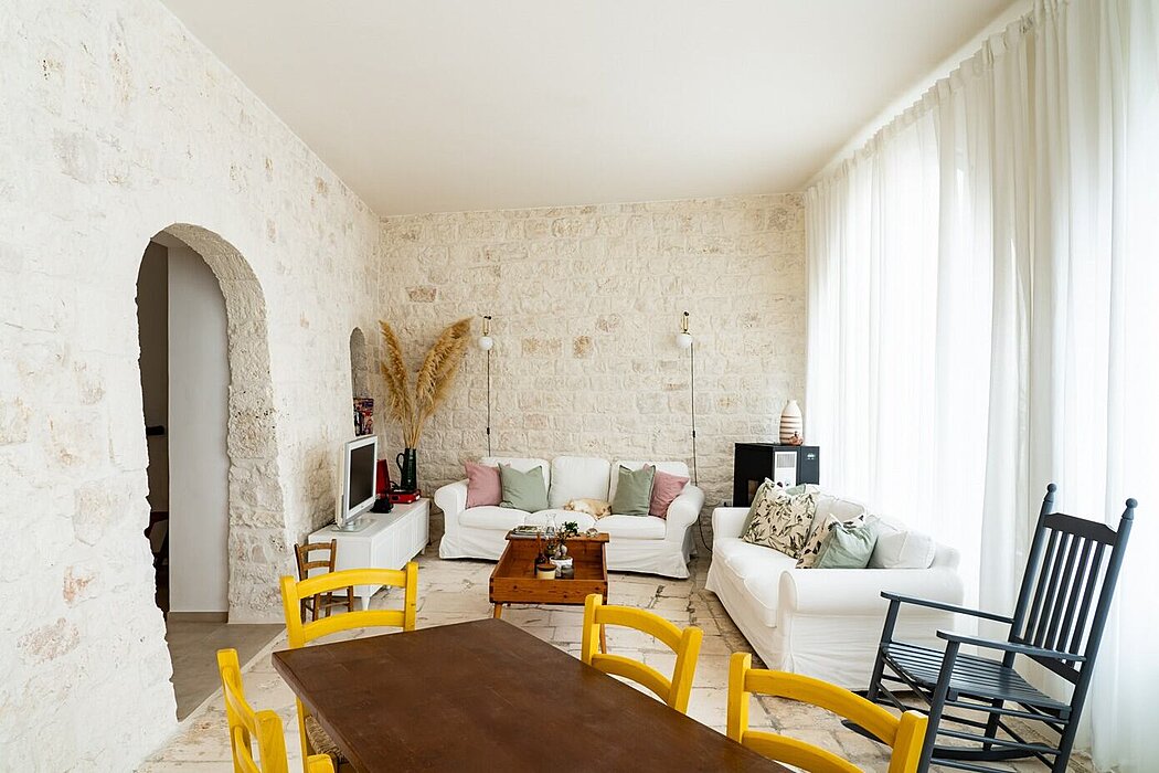 Casa AL: A Revived Traditional Trulli Home in Cisternino - 1