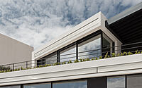 002-kastella-house-modern-design-embraces-saronic-gulf-views