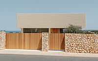 003-shift-house-modern-retreat-spains-menorca