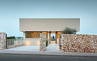 006-shift-house-modern-retreat-spains-menorca