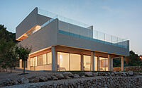 007-shift-house-modern-retreat-spains-menorca
