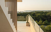 010-shift-house-modern-retreat-spains-menorca