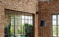 024-cs-house-brick-architecture-meets-countryside-grandeur