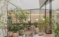 025-tent-house-desert-oasis-contemporary-design-kuwait