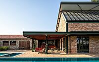 038-cs-house-brick-architecture-meets-countryside-grandeur
