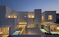 057-neo-hotel-perfect-blend-modern-design-timeless-greek-beauty