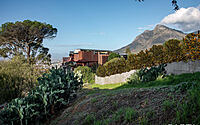 002-upper-albert-cape-towns-modern-concrete-retreat-nod