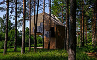 006-piil-arsenits-modern-estonian-treehouse-living