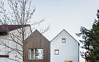 007-double-gable-house-modern-design-meets-czech-tradition