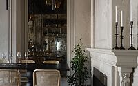 013-42173p-salva-dor-wine-bistro-european-allure-detail