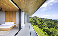 015-casa-con-vista-contemporary-tropical-retreat-nosara