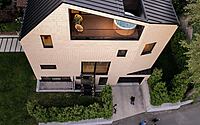 021-humber-residence-modern-sanctuary-overlooking-humber-river