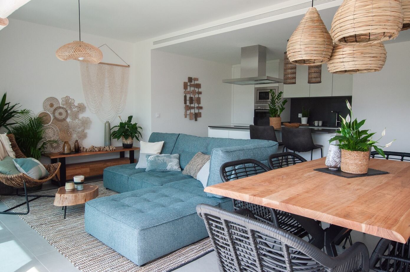 Boho Apartment: Where Marbella’s Luxury Meets Bohemian Bliss