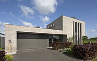 fifty-shades-of-brick-a-modern-masterpiece-in-berkel-enschot-008