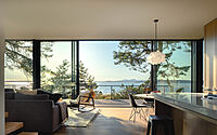 inside-the-lopez-lookout-island-home-by-heliotrope-architects-011