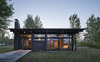 logan-pavilion-crafting-a-sustainable-home-amidst-wyomings-teton-mountains-007