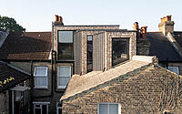 001-stepped-loft-modern-twist-victorian-london