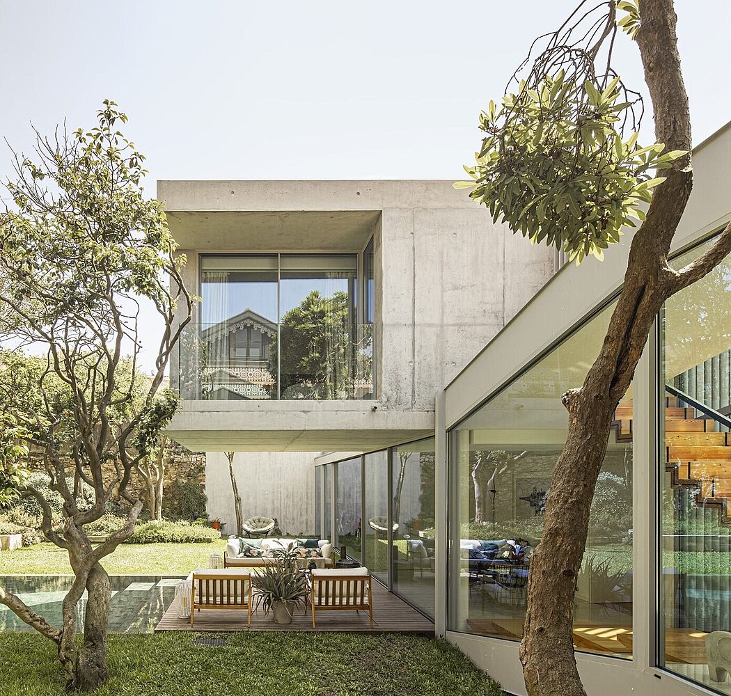 GC House: Where Classic Porto Charm Meets Contemporary Design - 1